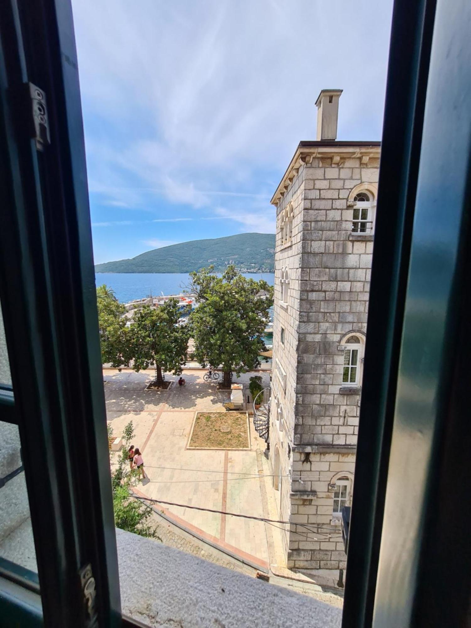 Skver Studio Apartments Herceg Novi Exterior photo