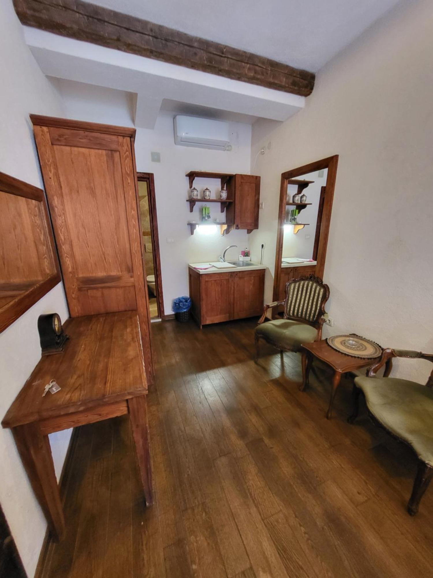 Skver Studio Apartments Herceg Novi Room photo